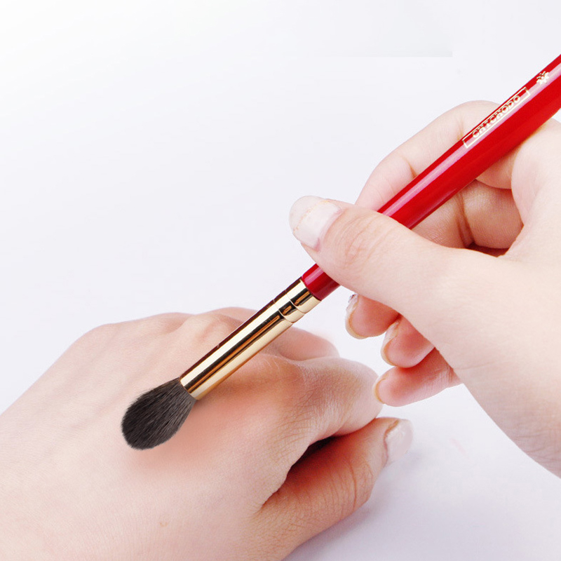 CHICHODO、高級メイクブラシ、フェイスライトブラシ、動 - Luxury Skincare Products のレビューと価格